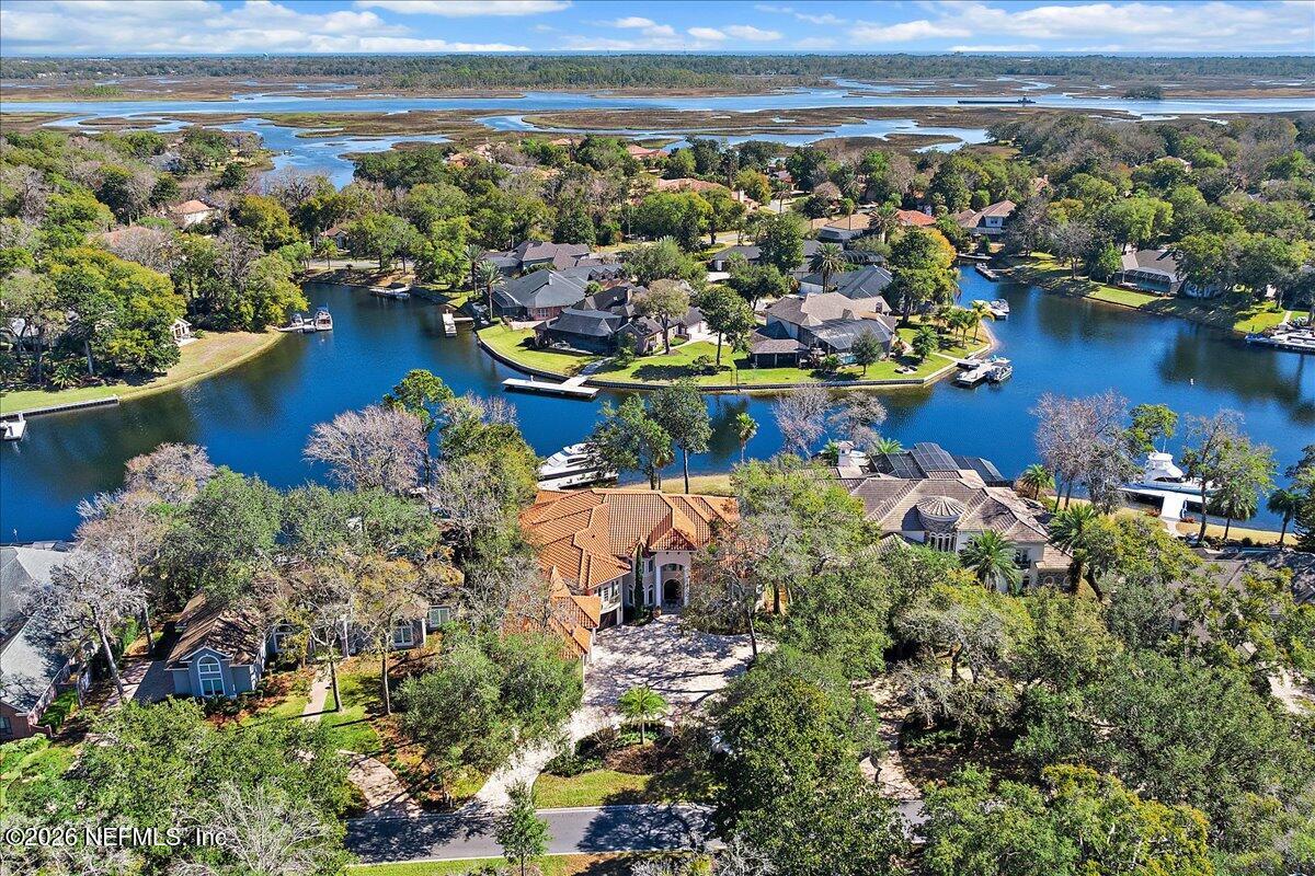 821 QUEENS HARBOR Boulevard