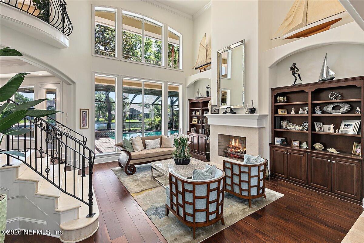 821 QUEENS HARBOR Boulevard