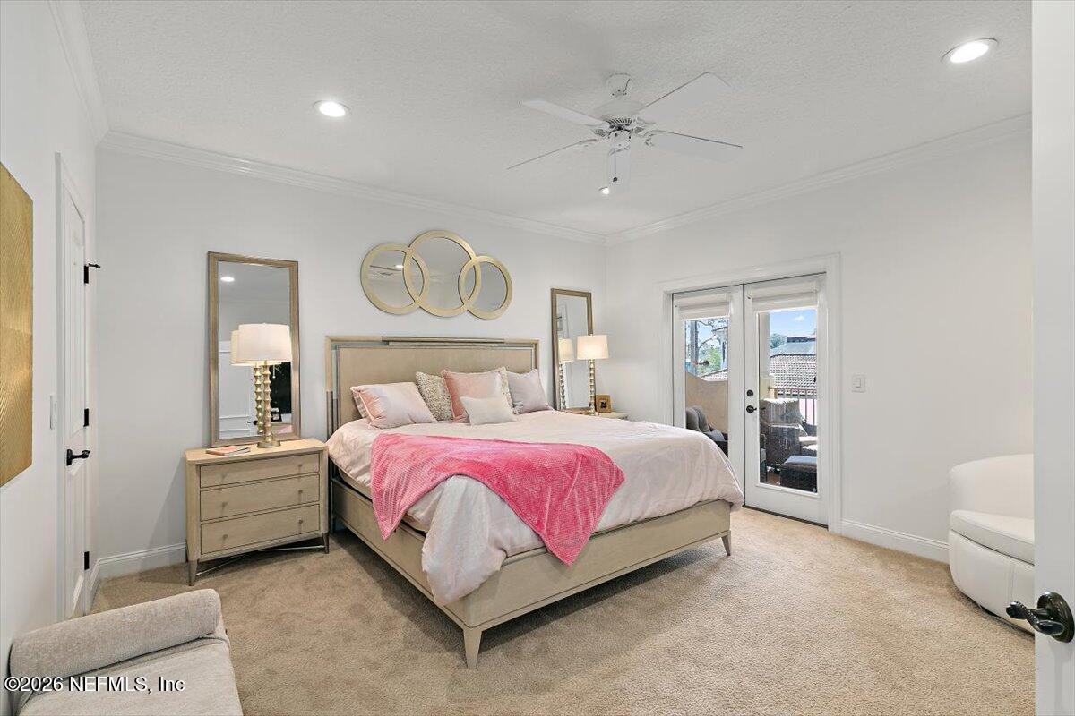 821 QUEENS HARBOR Boulevard