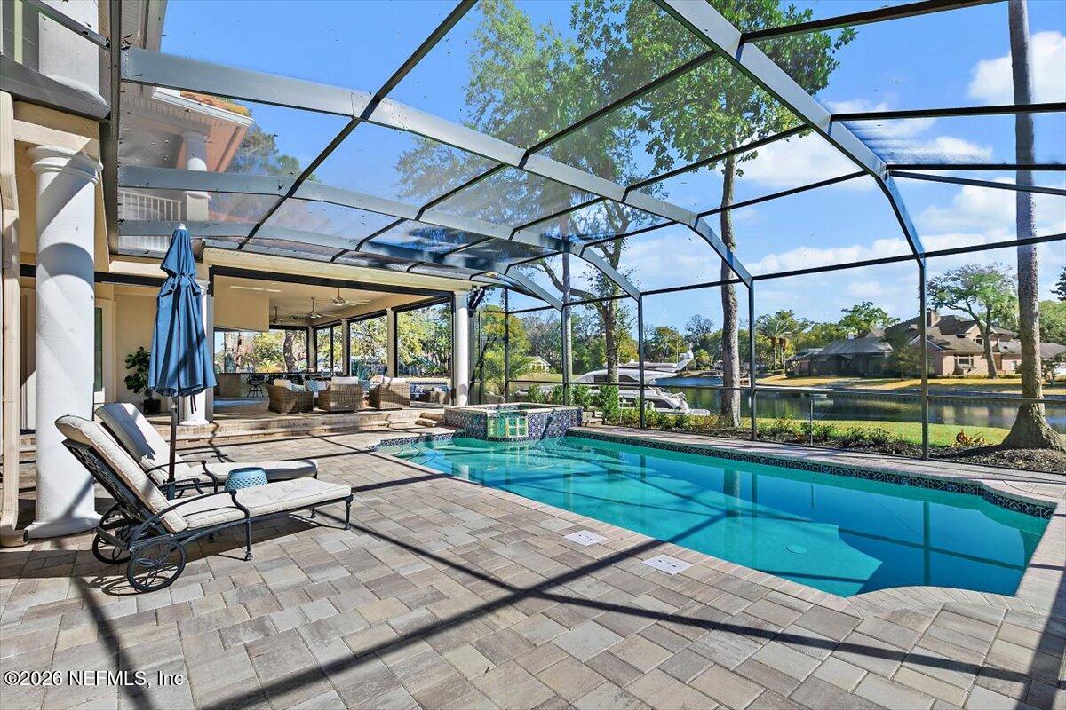 821 QUEENS HARBOR Boulevard