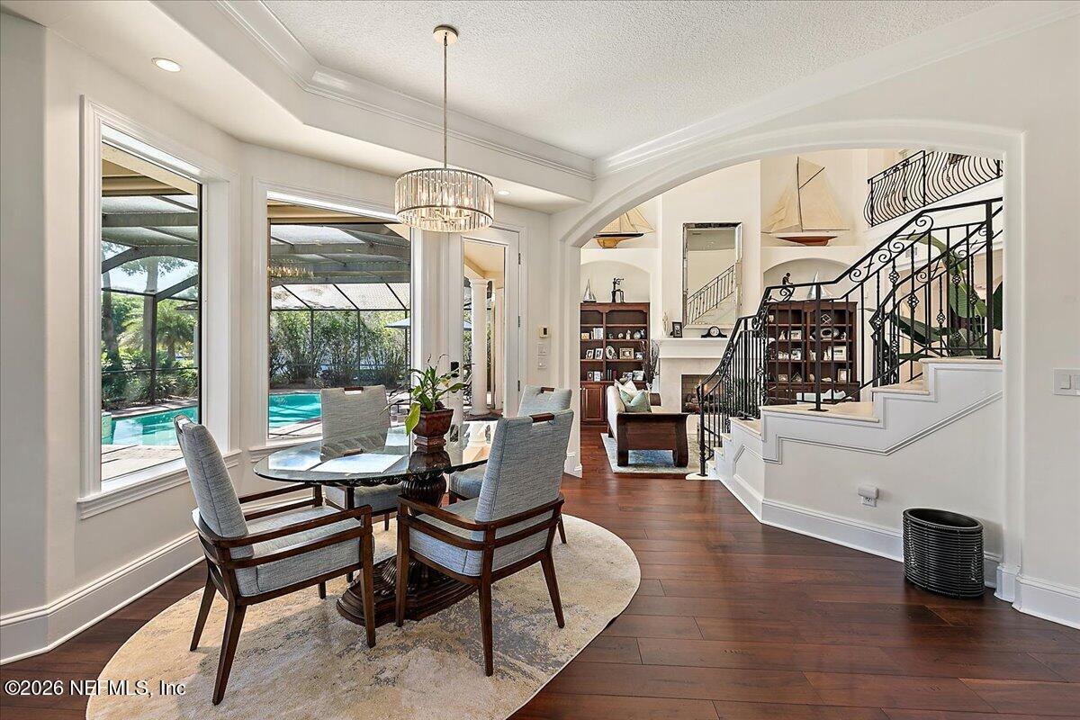 821 QUEENS HARBOR Boulevard