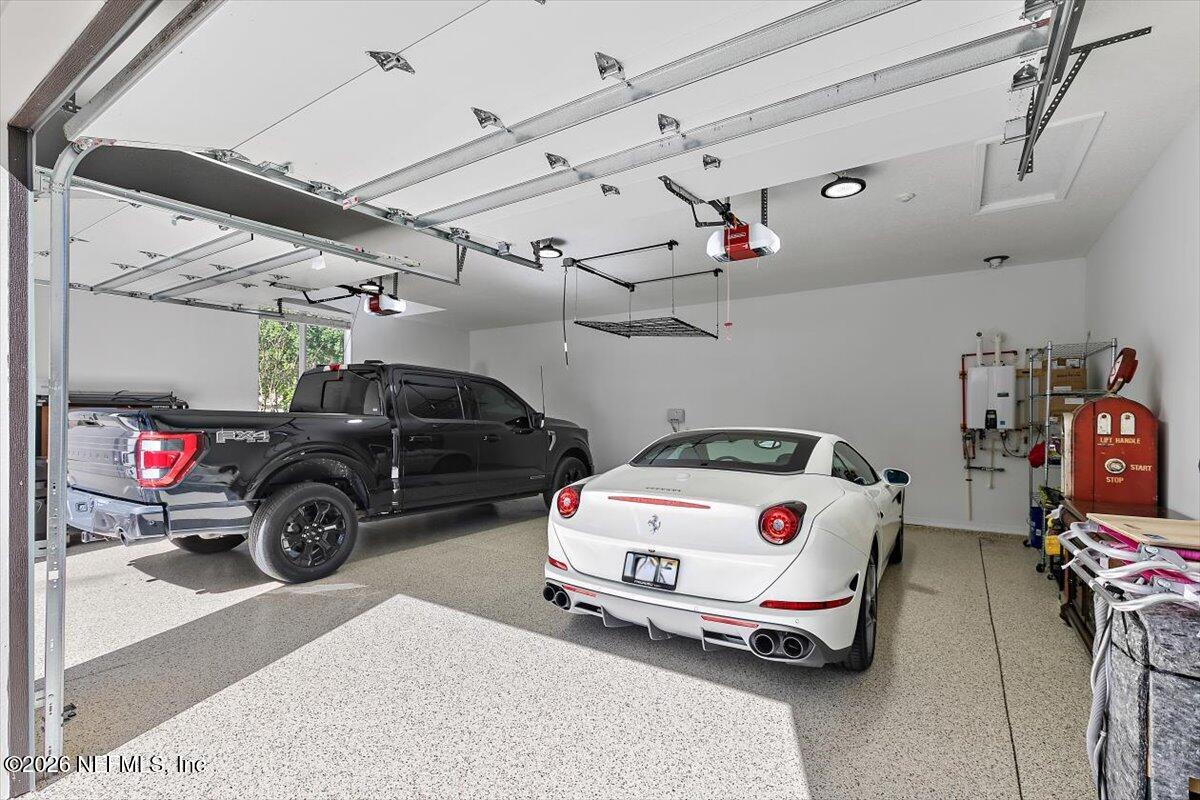 821 QUEENS HARBOR Boulevard