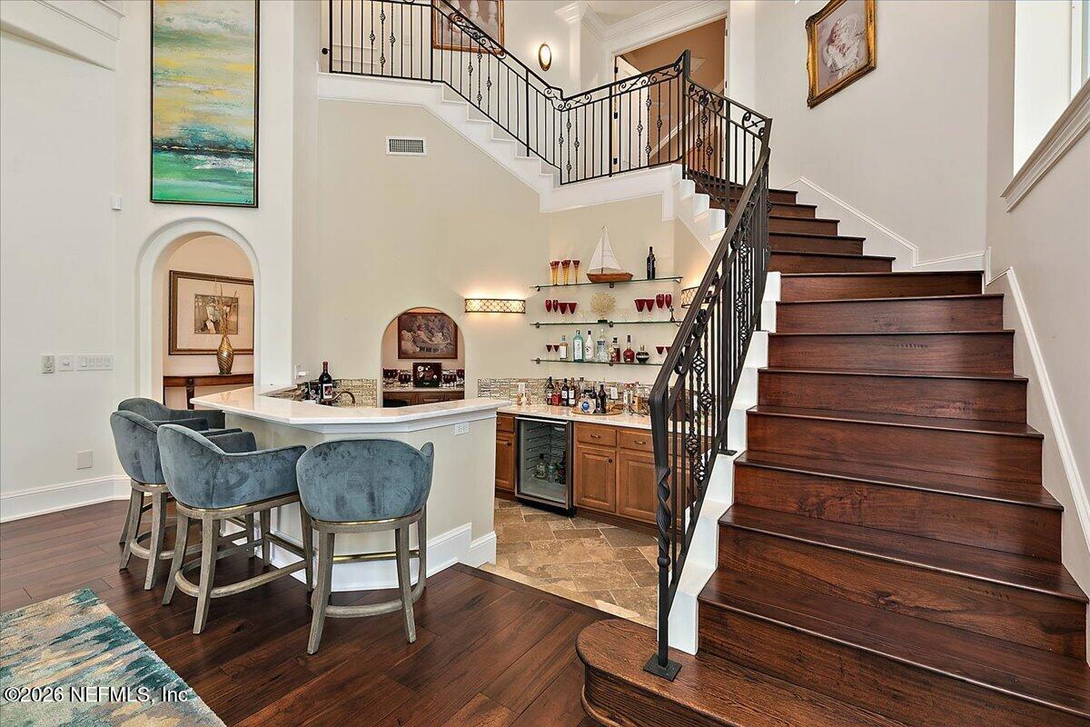 821 QUEENS HARBOR Boulevard