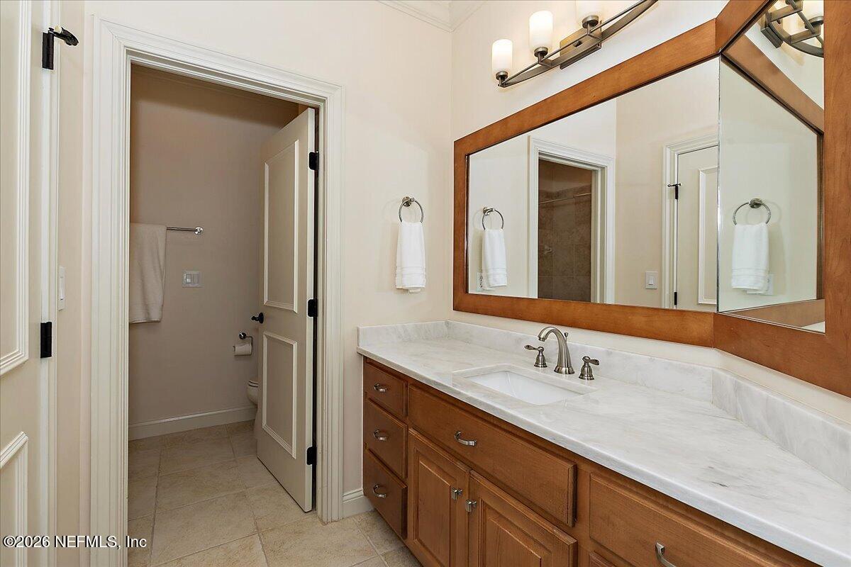 821 QUEENS HARBOR Boulevard