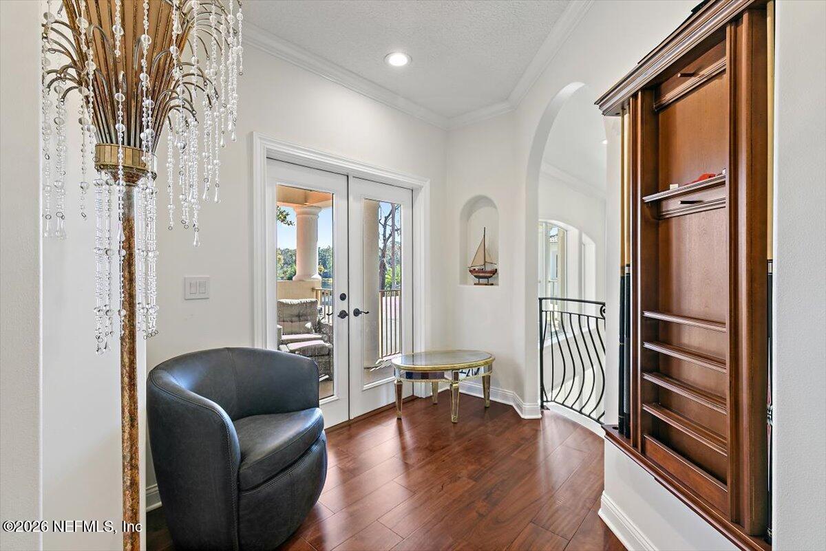 821 QUEENS HARBOR Boulevard