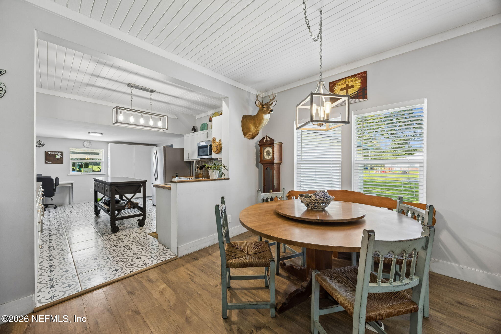 10050 HARVEST Lane, Glen St. Mary