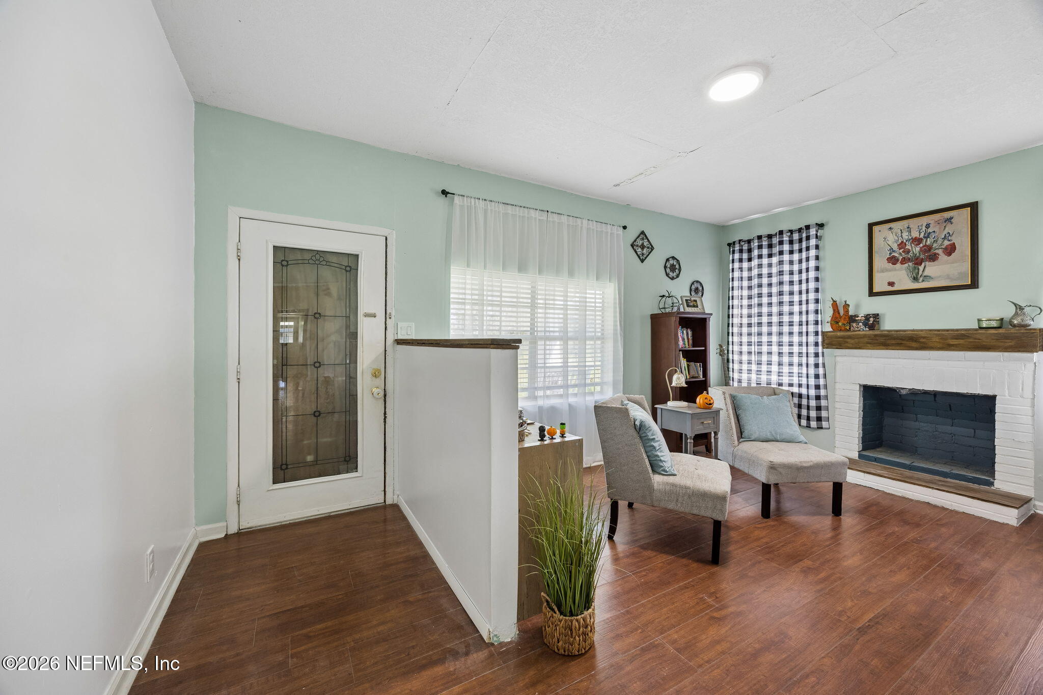 10050 HARVEST Lane, Glen St. Mary