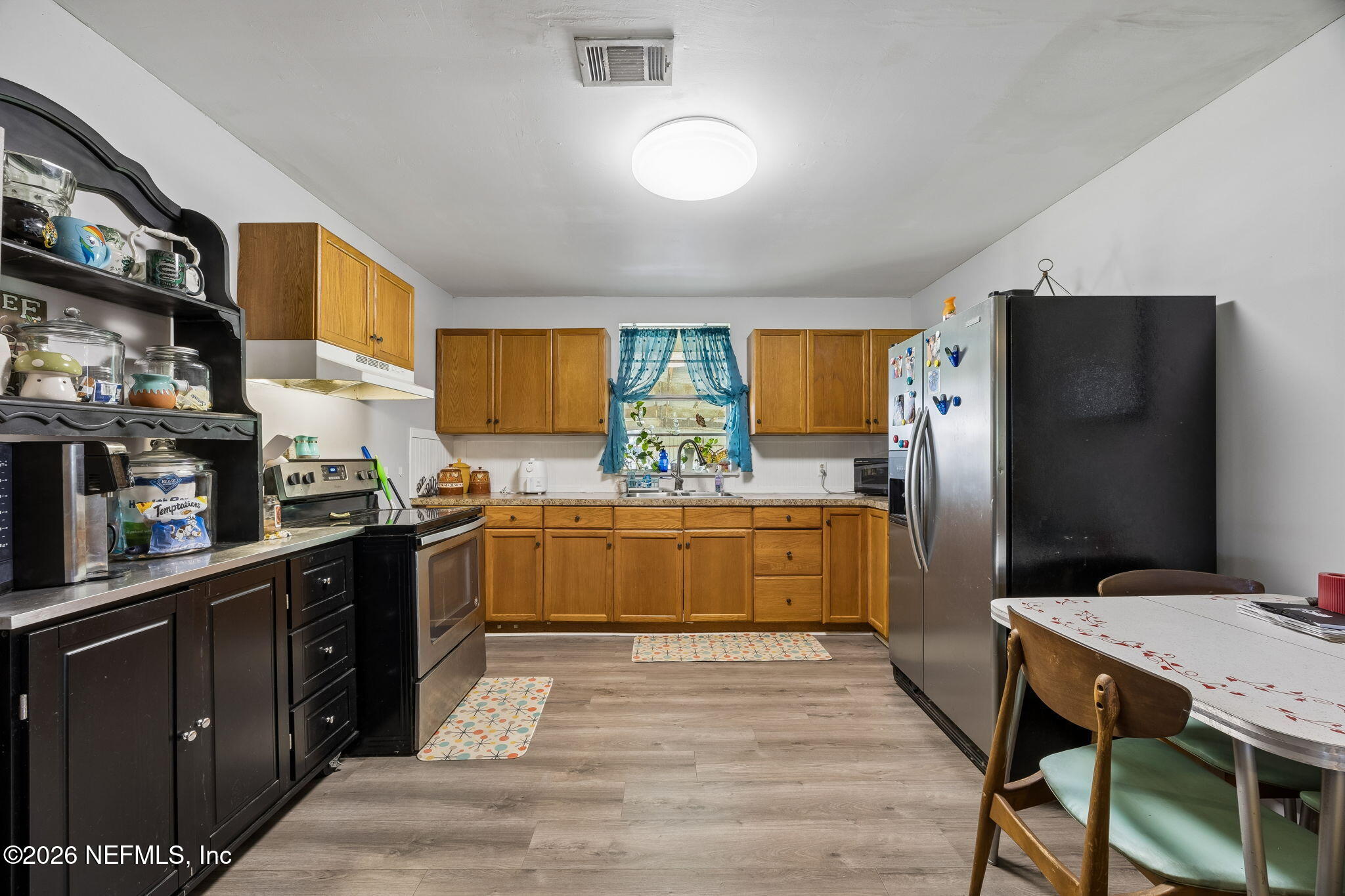 10050 HARVEST Lane, Glen St. Mary