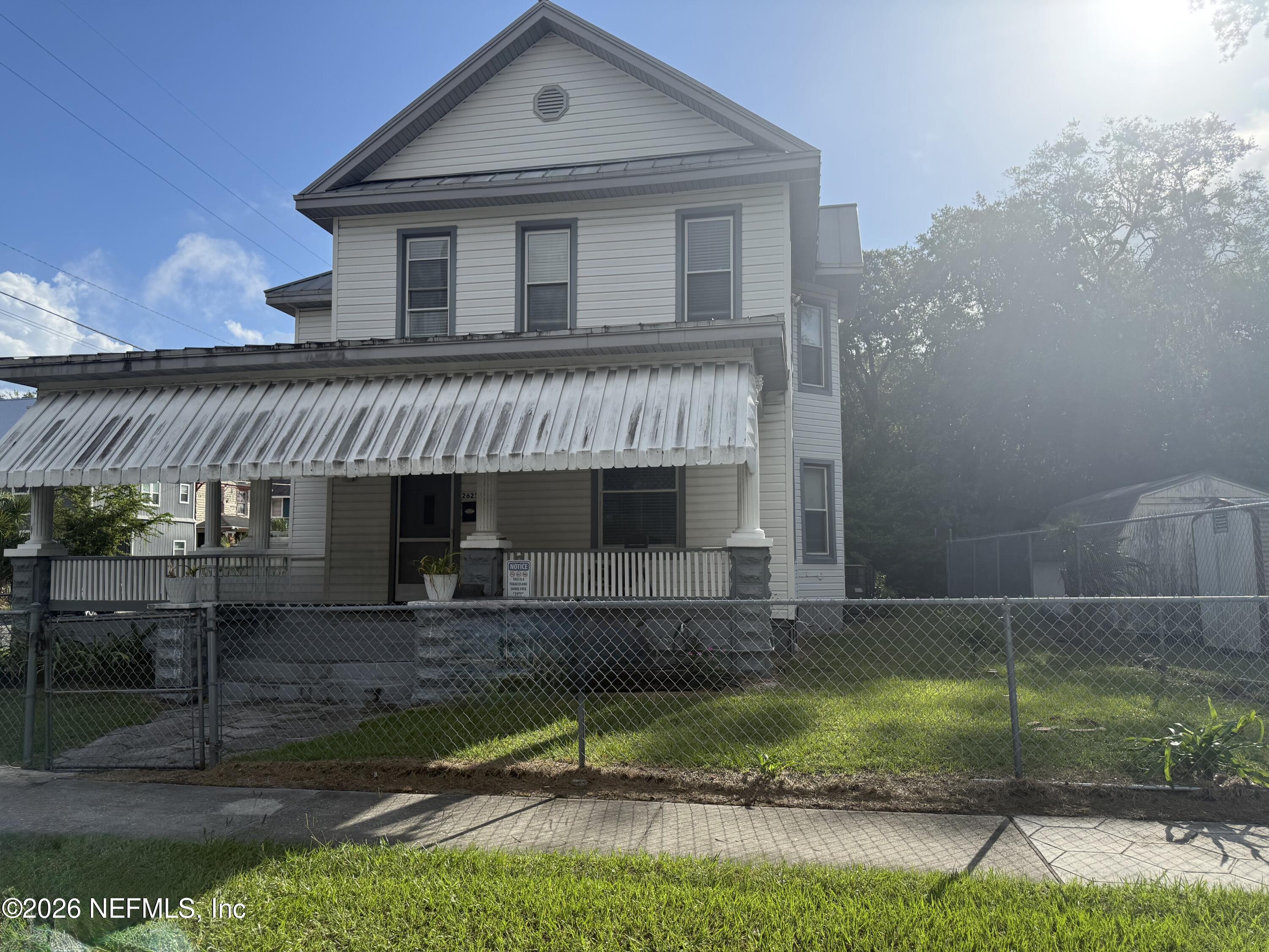 2625 MARKET Street