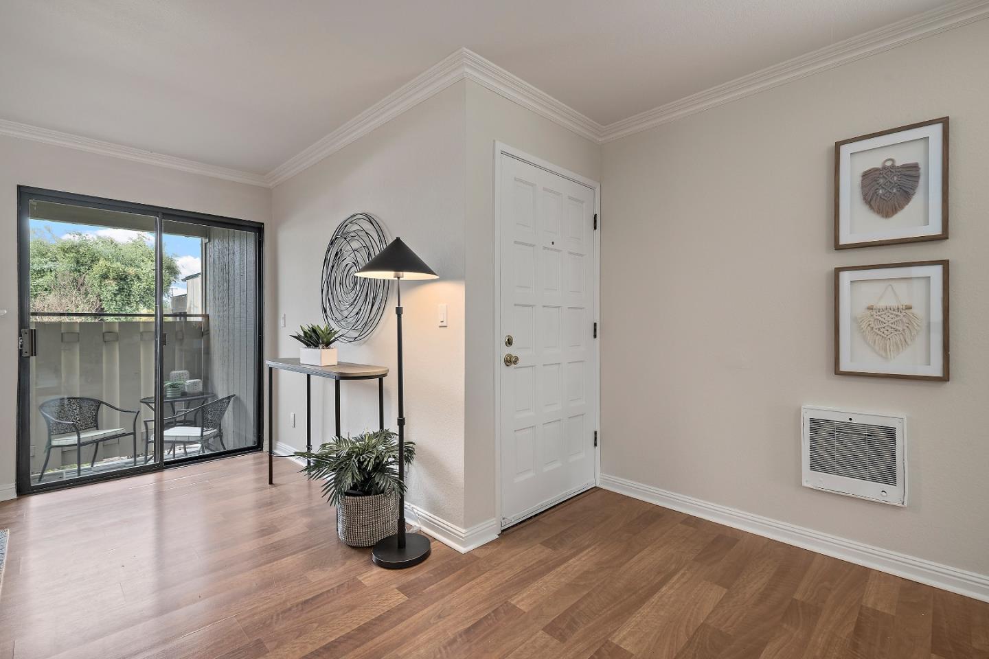 1467 Alma Loop