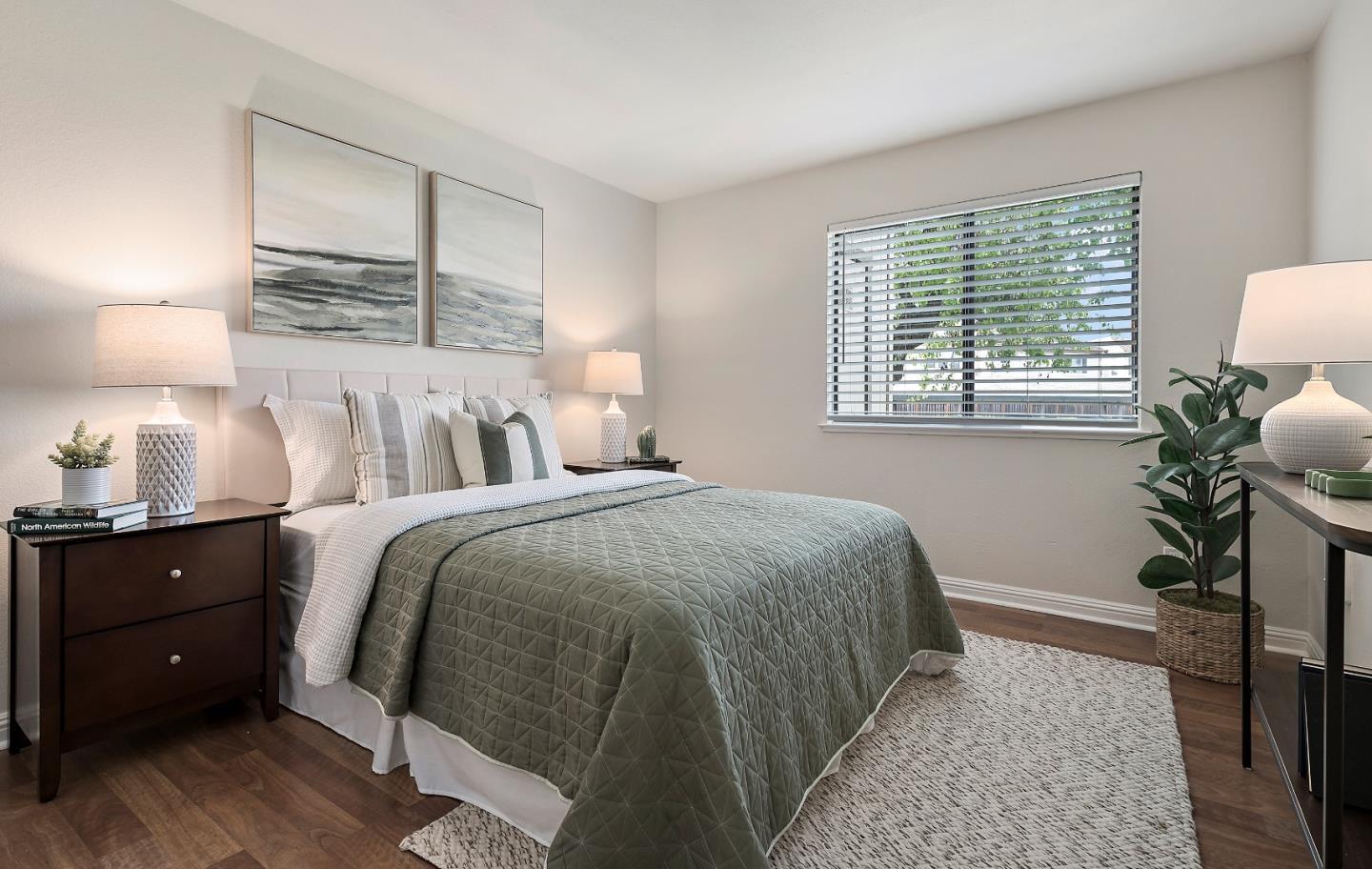 1467 Alma Loop