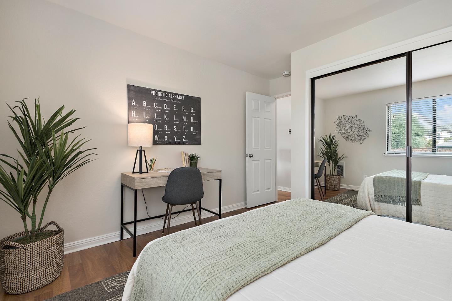 1467 Alma Loop