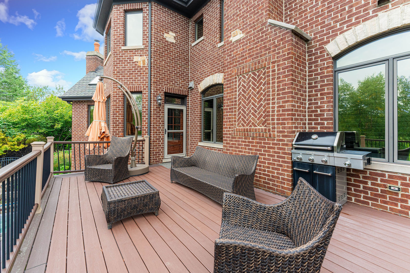 5N055 Prairie Lakes Boulevard