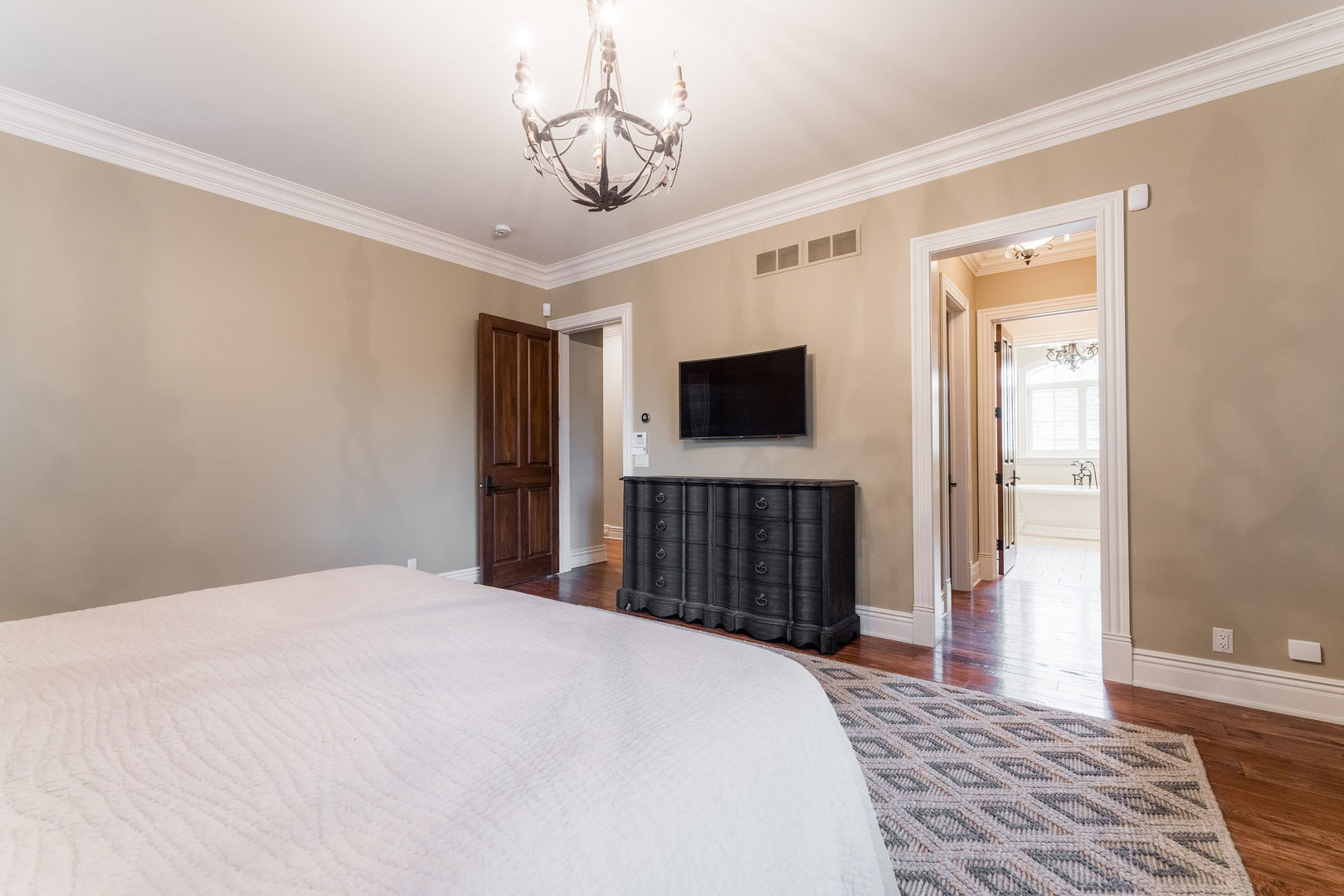 5N055 Prairie Lakes Boulevard