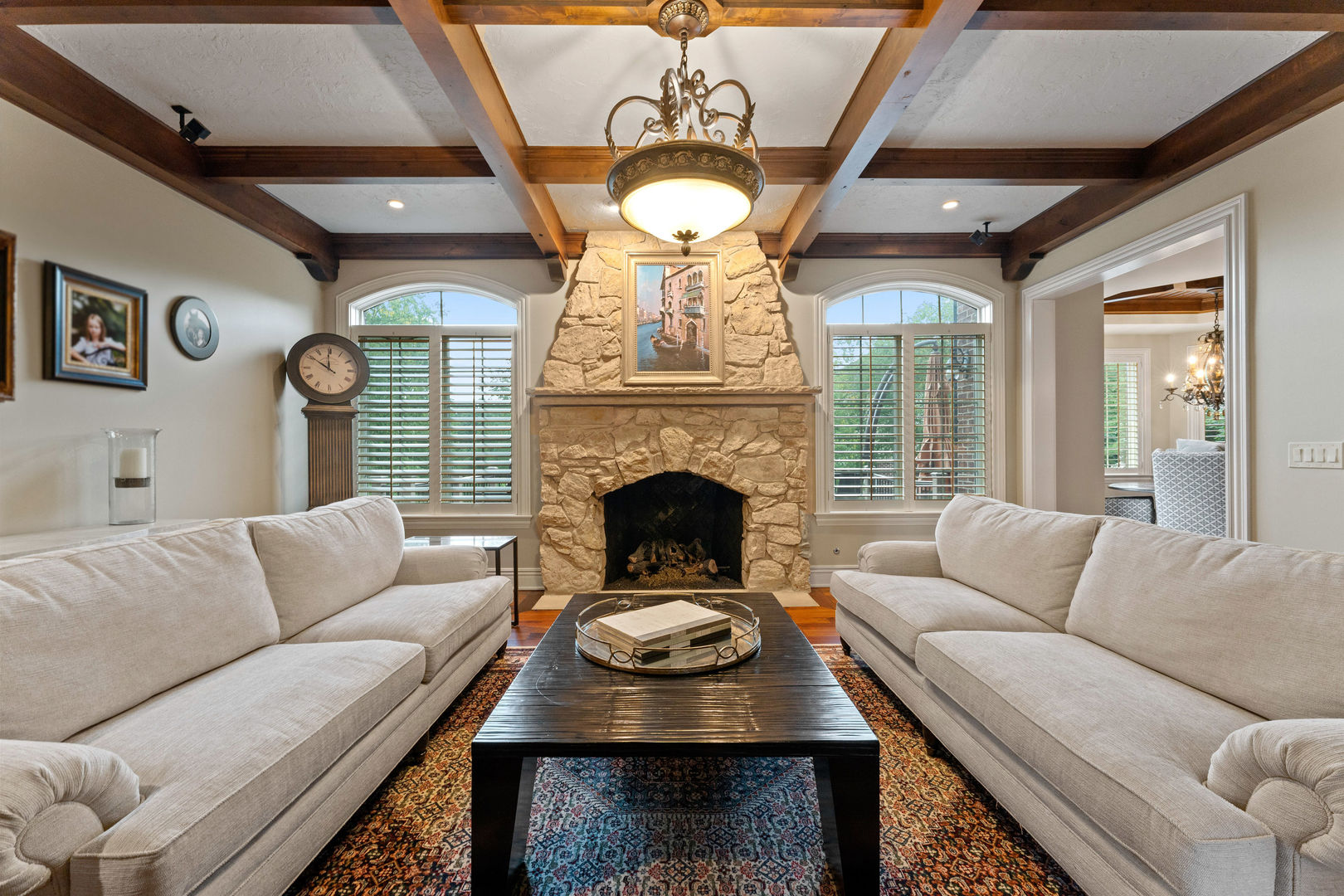 5N055 Prairie Lakes Boulevard