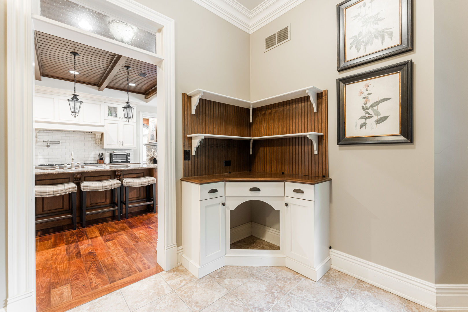 5N055 Prairie Lakes Boulevard