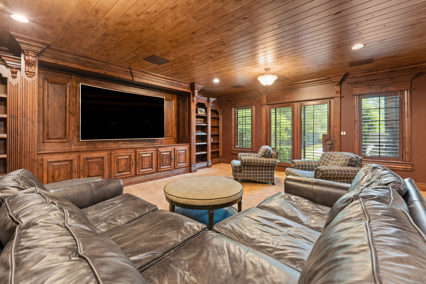 5N055 Prairie Lakes Boulevard