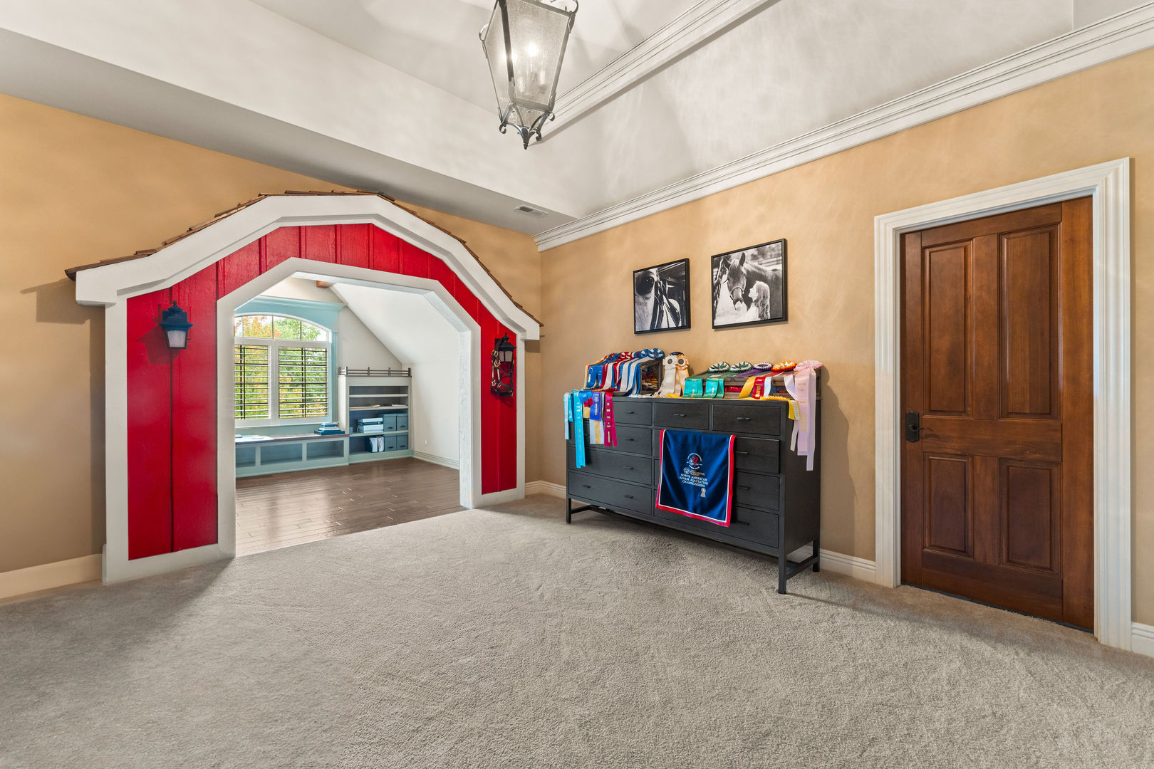 5N055 Prairie Lakes Boulevard