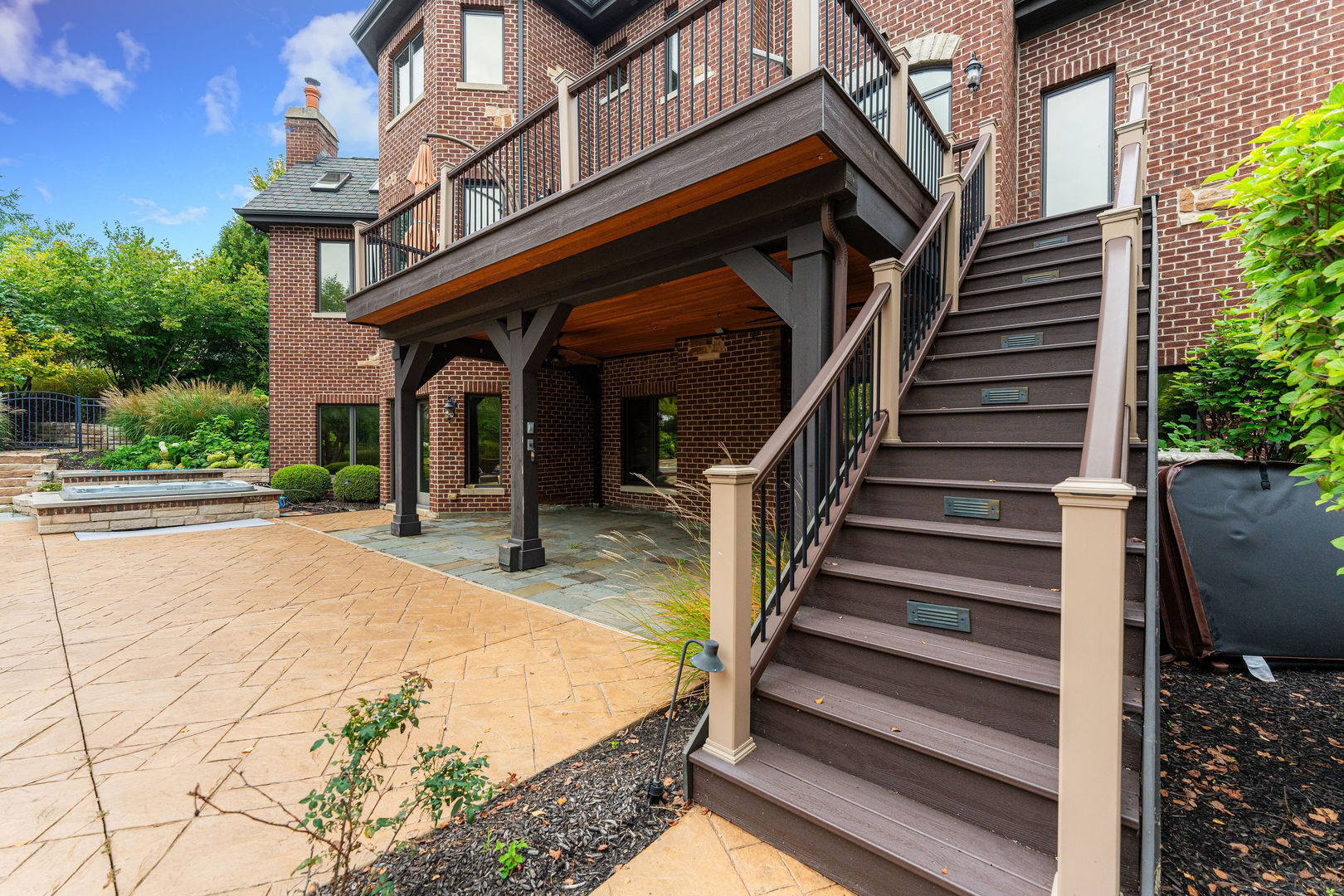 5N055 Prairie Lakes Boulevard