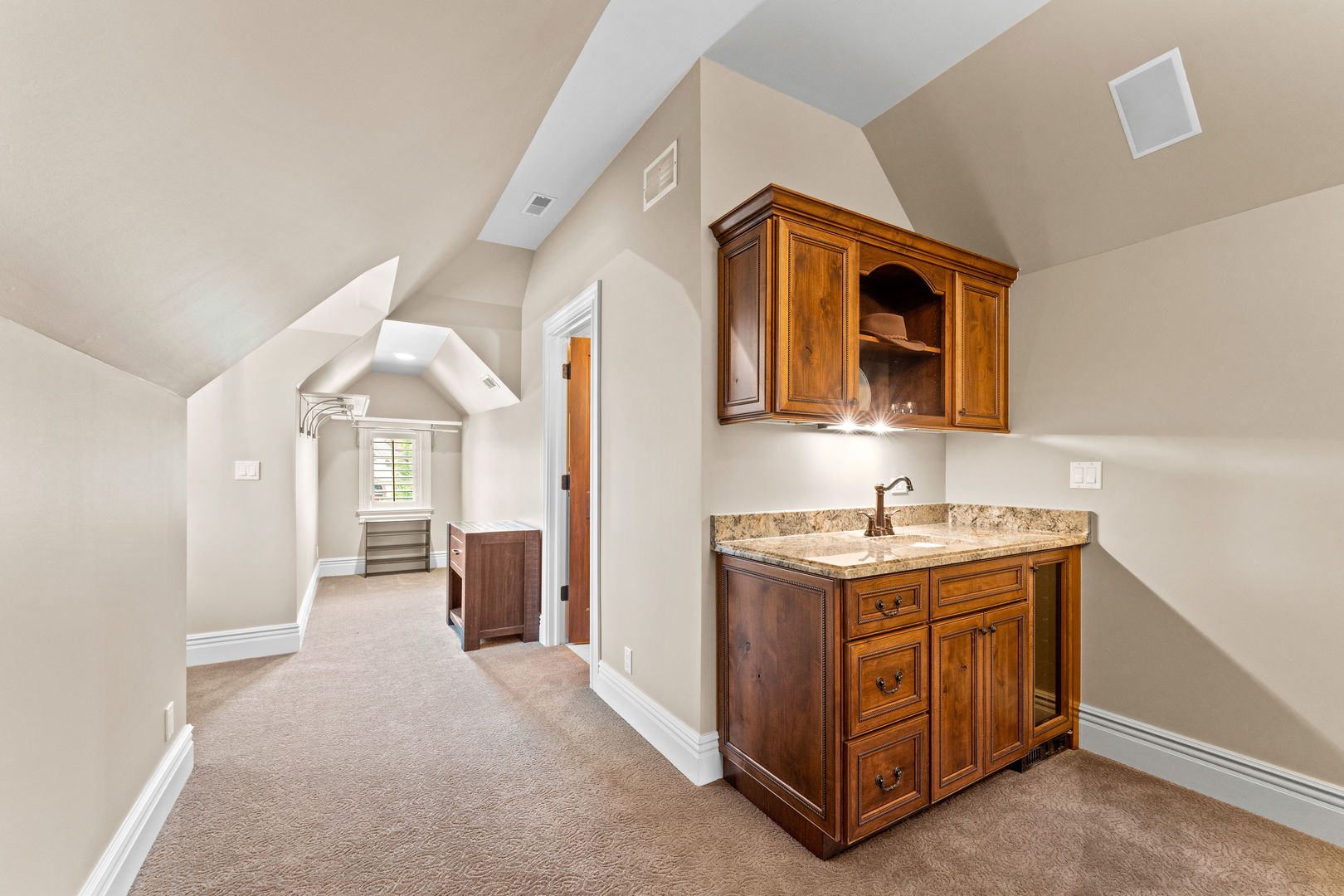 5N055 Prairie Lakes Boulevard