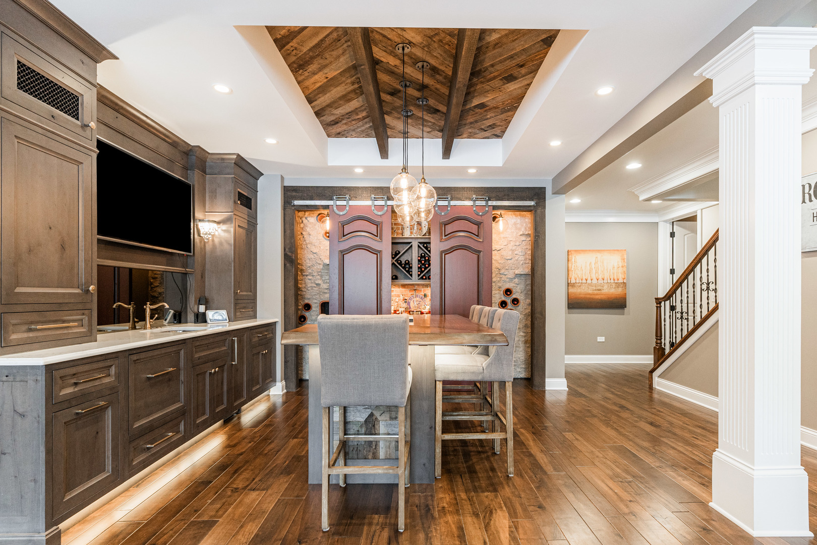 39W161 Longmeadow Lane