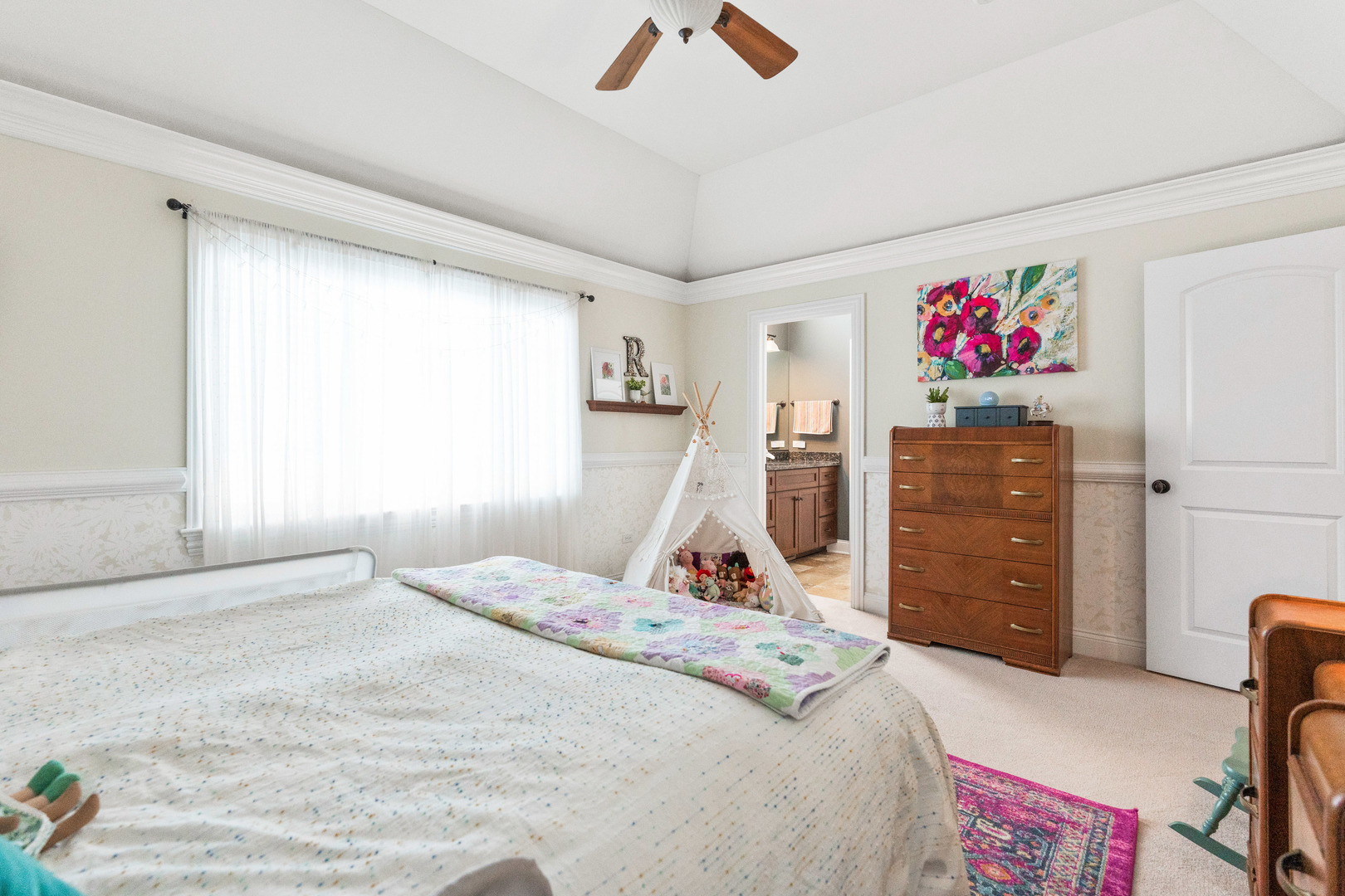 39W161 Longmeadow Lane