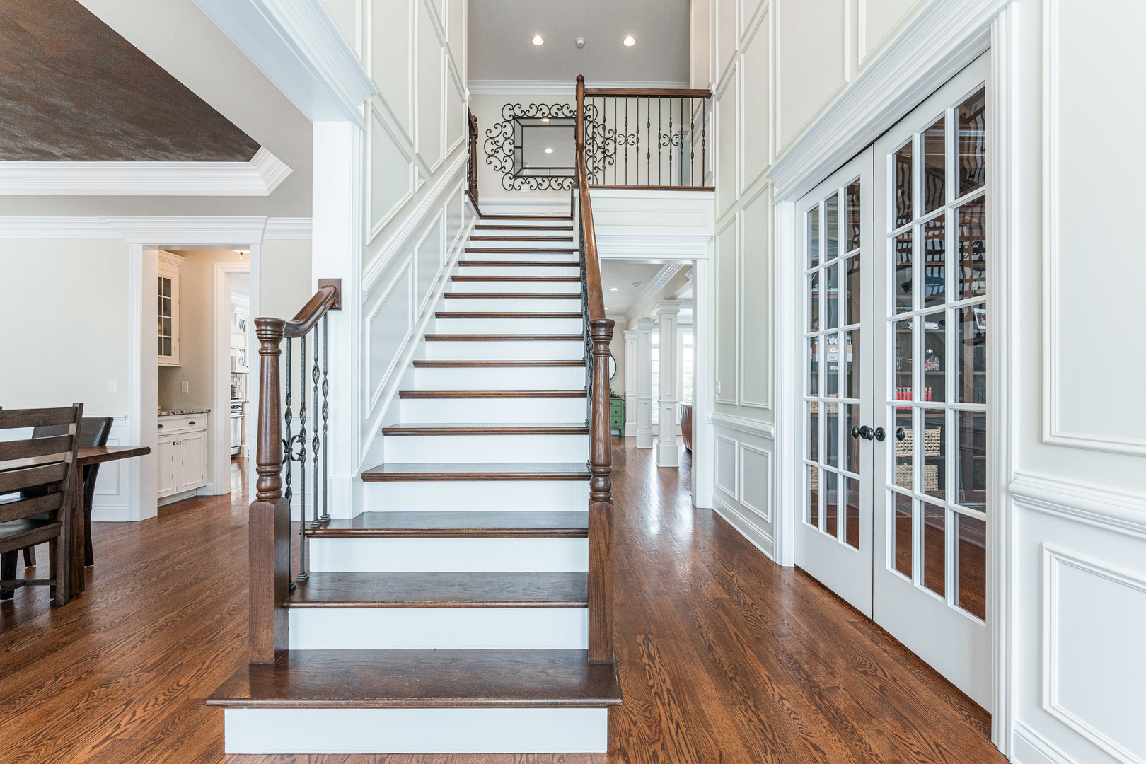 39W161 Longmeadow Lane