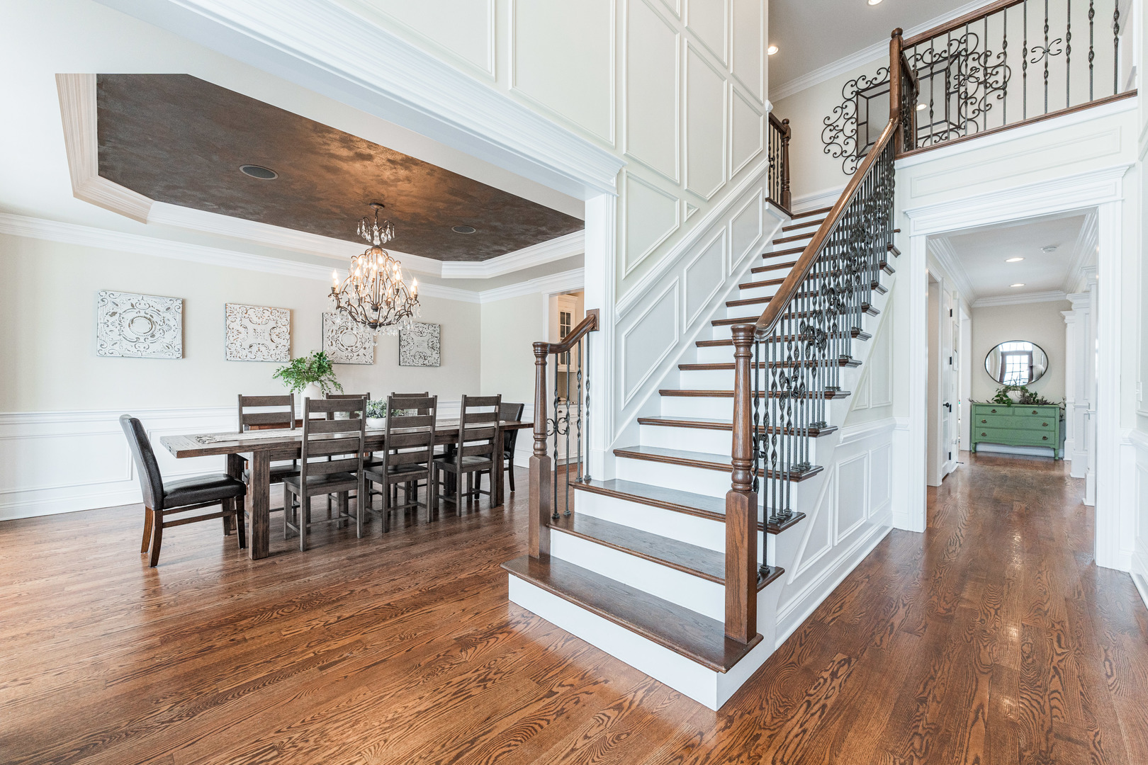 39W161 Longmeadow Lane