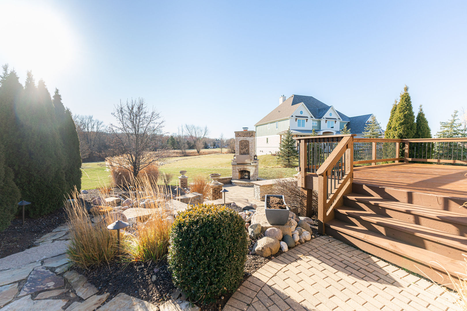 39W161 Longmeadow Lane