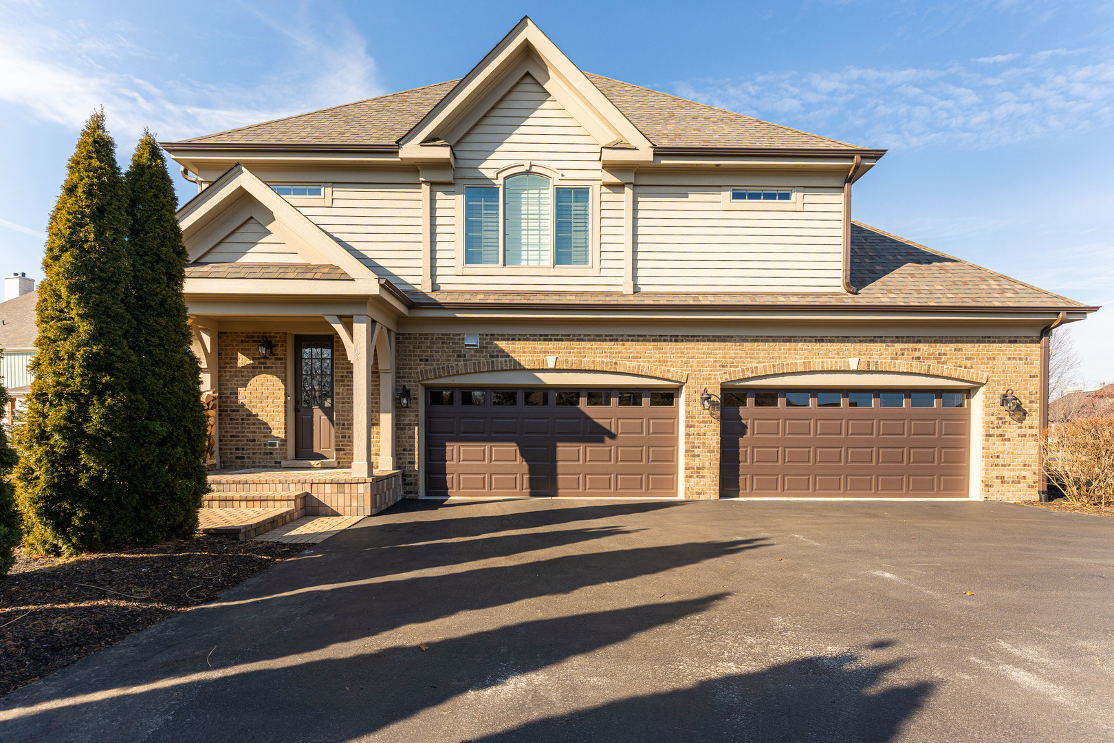 39W161 Longmeadow Lane