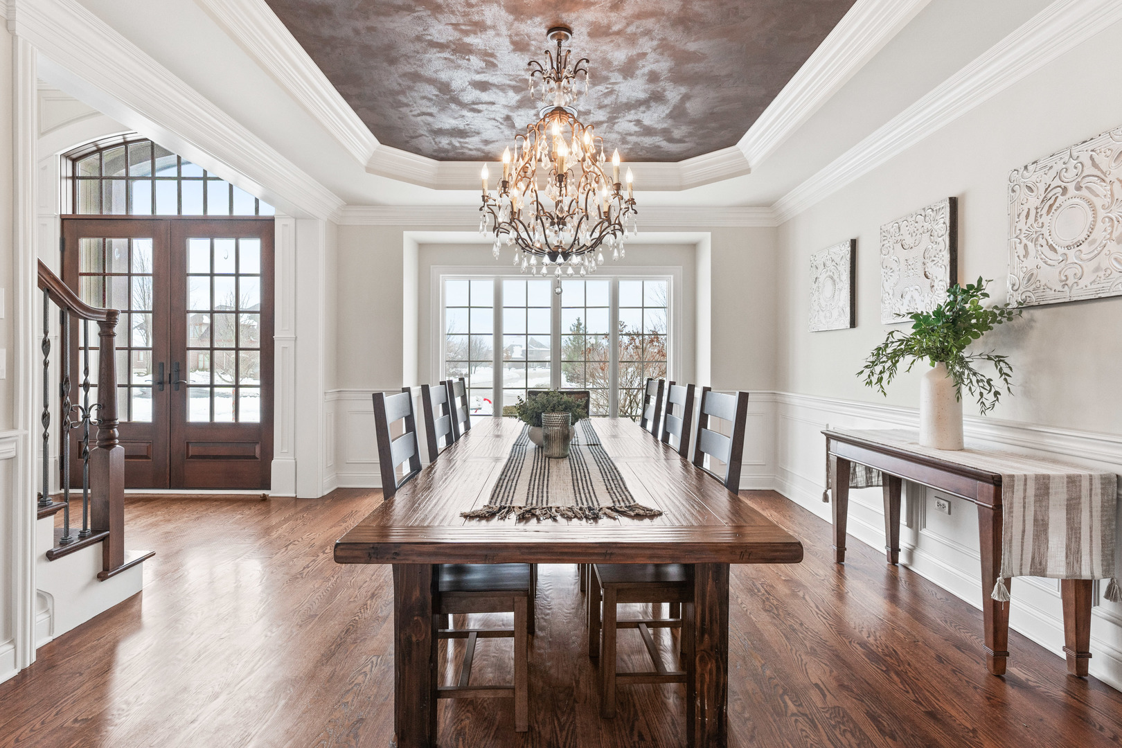 39W161 Longmeadow Lane