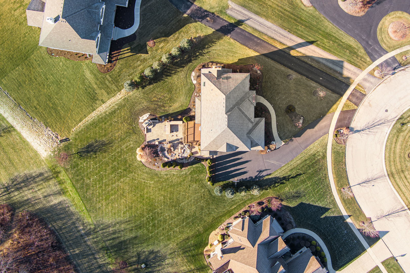 39W161 Longmeadow Lane