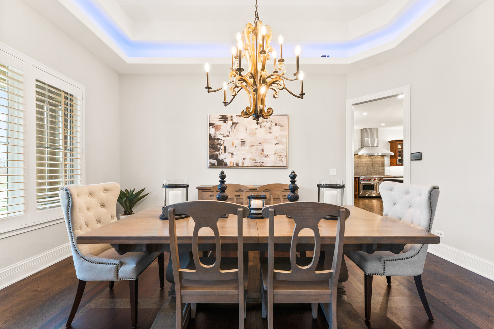 39W220 Longmeadow Lane