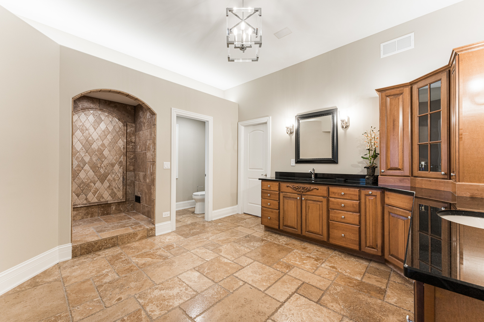 39W220 Longmeadow Lane