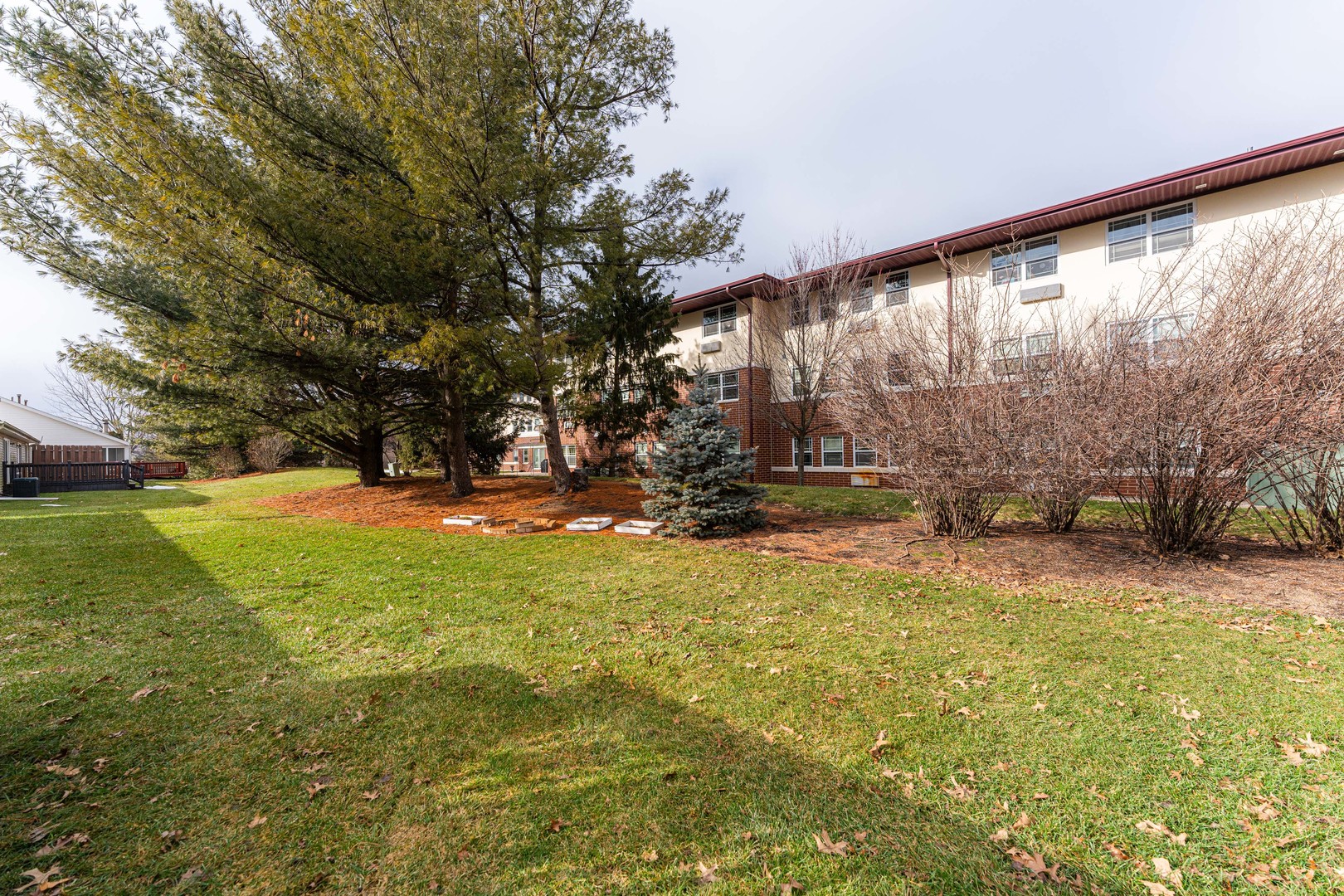 6646 N Point Road Unit: 0