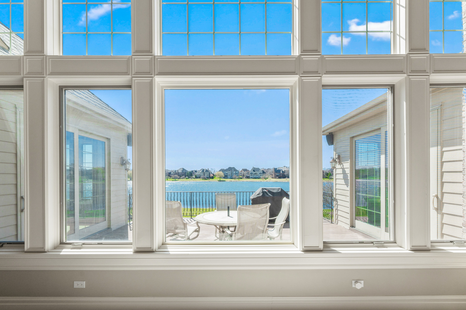 5N242 Prairie Lakes Boulevard