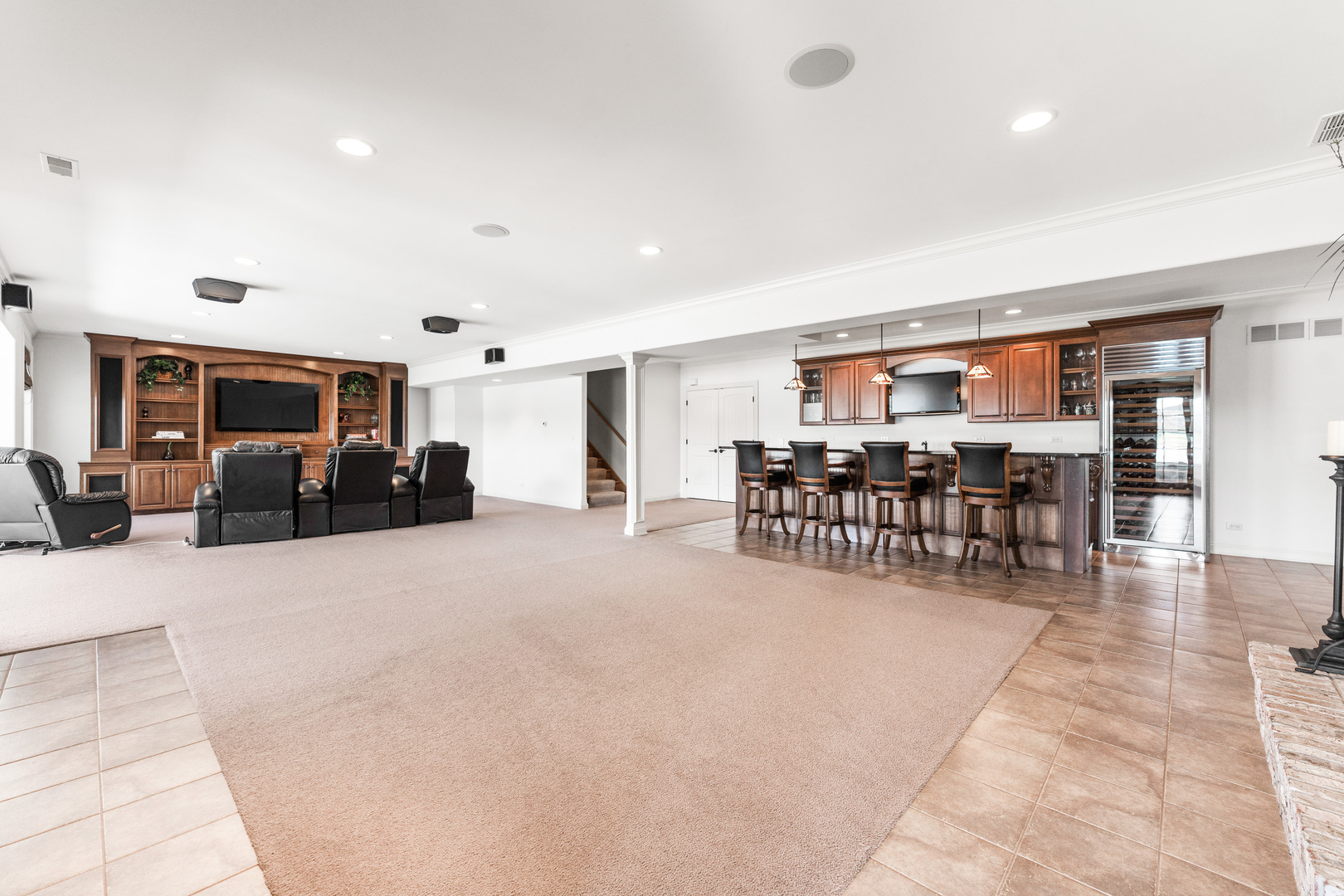 5N242 Prairie Lakes Boulevard