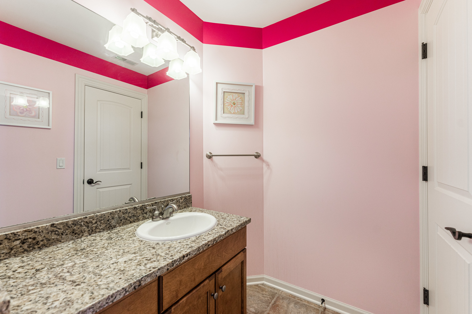 5N242 Prairie Lakes Boulevard