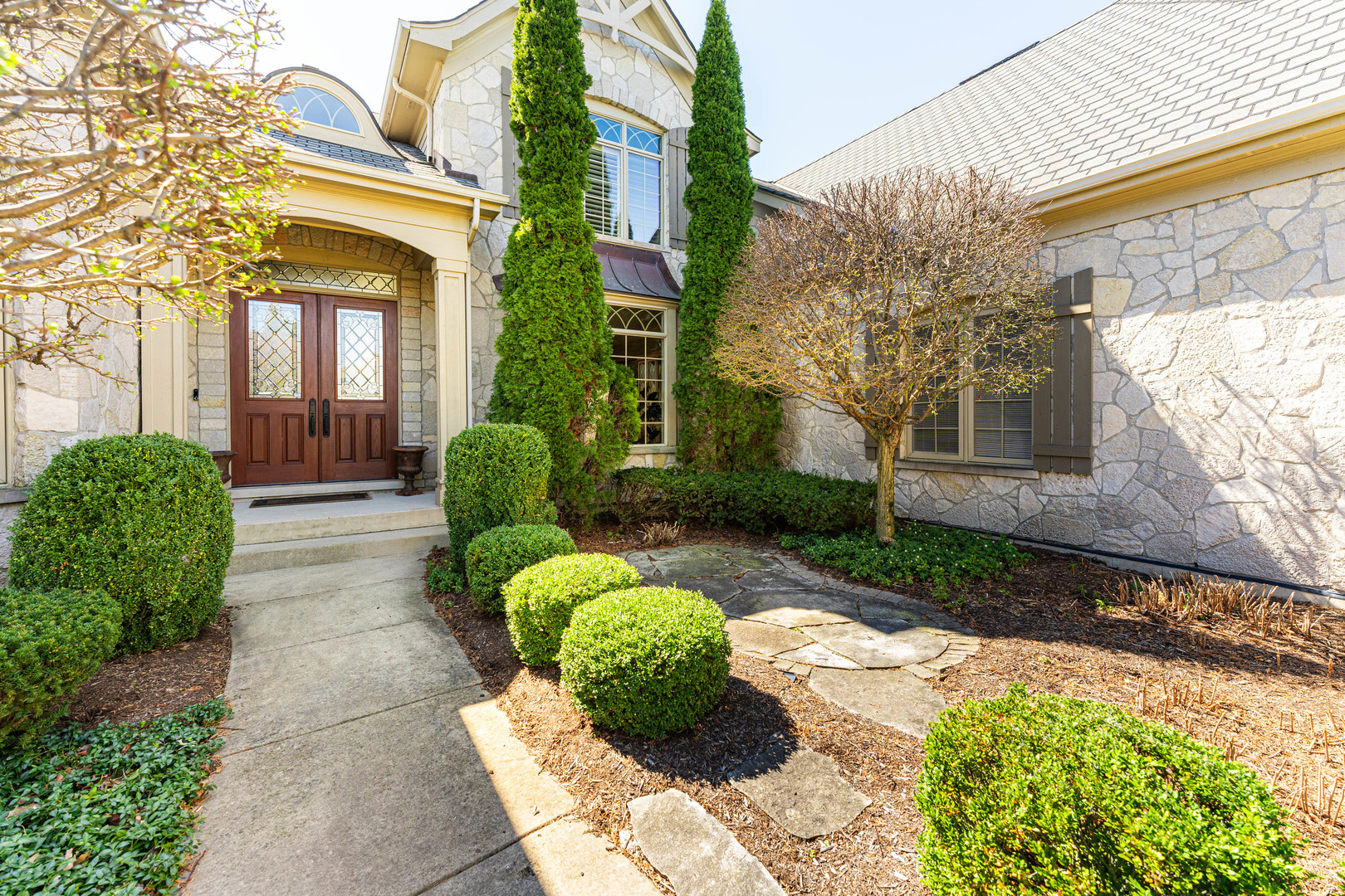 5N242 Prairie Lakes Boulevard