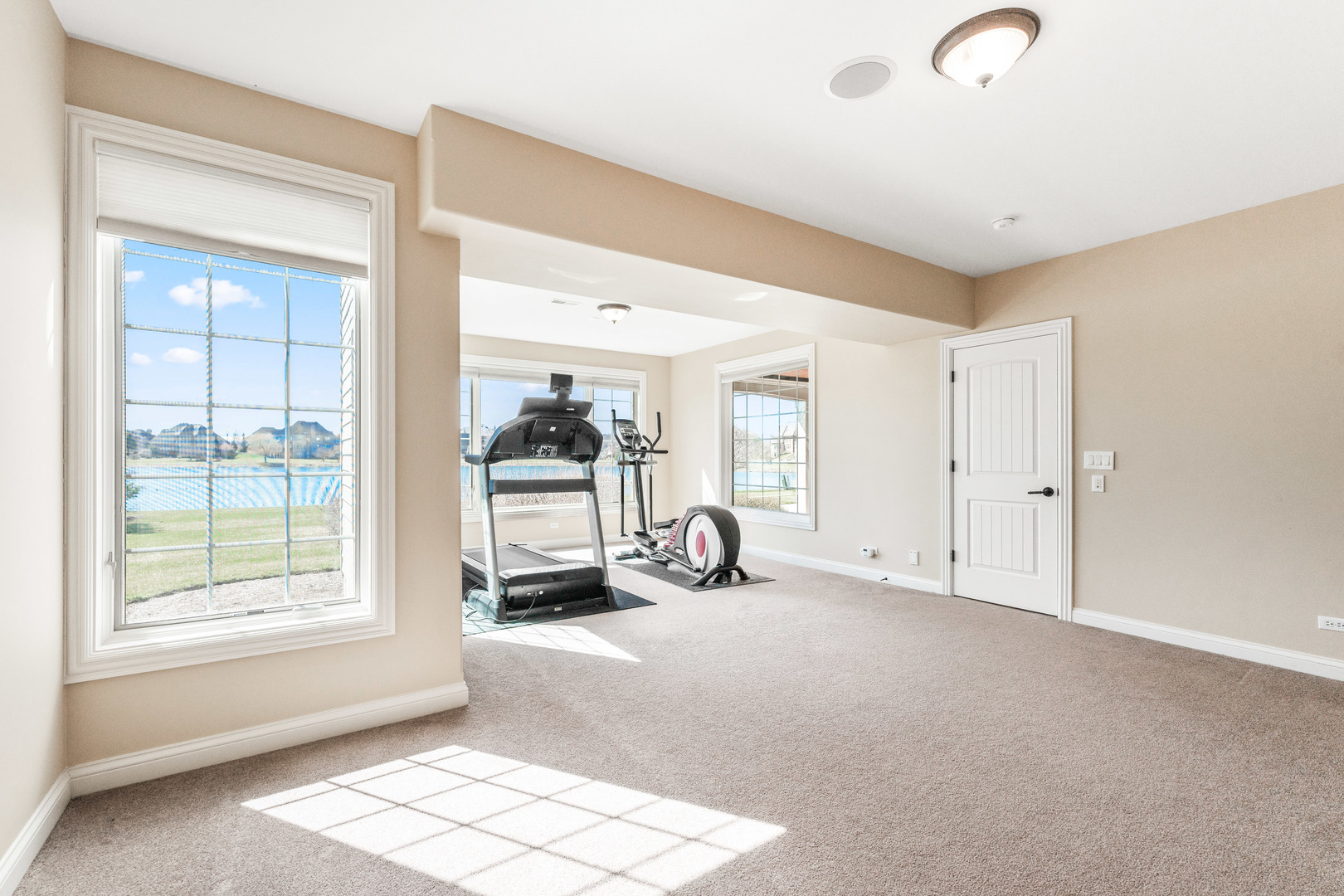 5N242 Prairie Lakes Boulevard