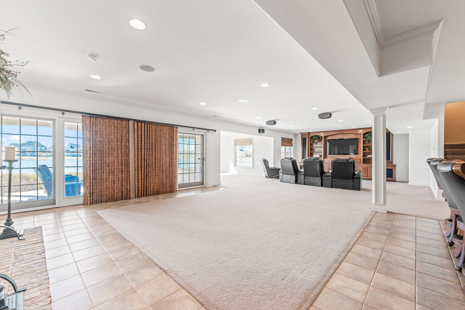 5N242 Prairie Lakes Boulevard