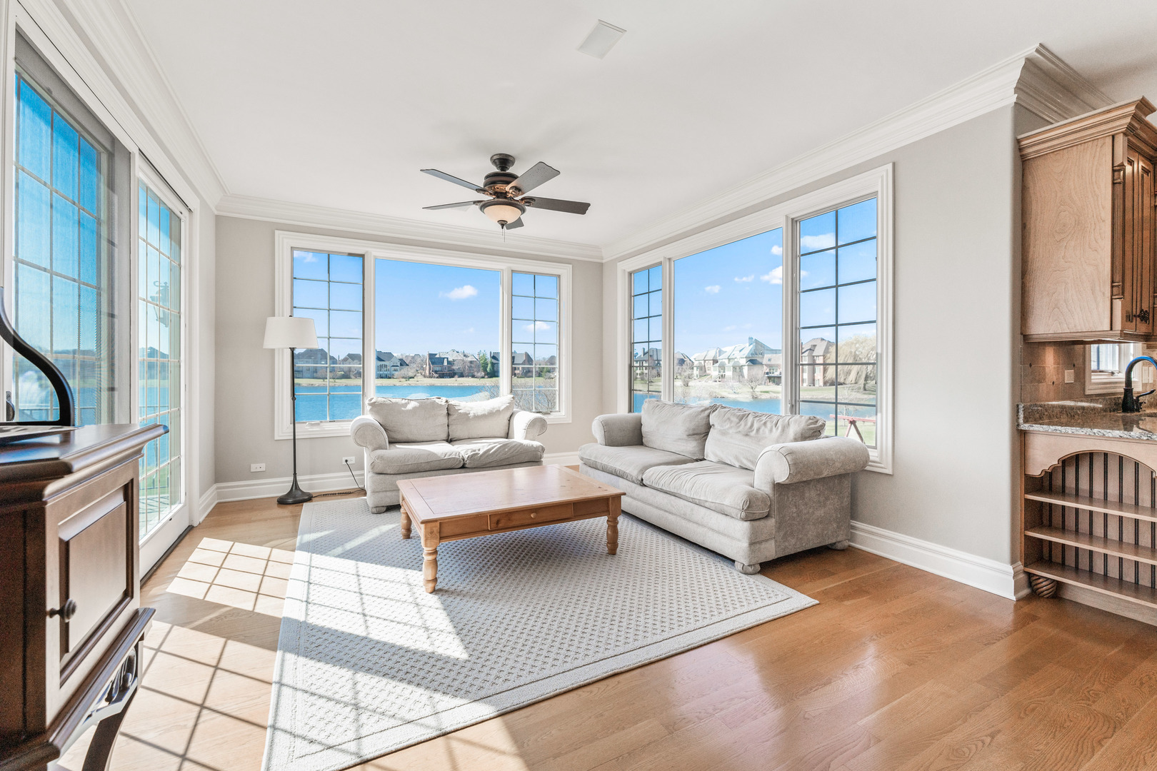 5N242 Prairie Lakes Boulevard