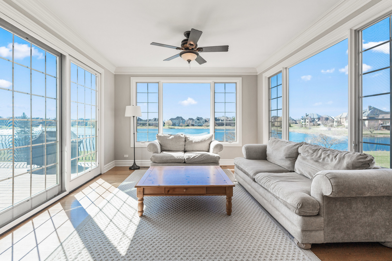 5N242 Prairie Lakes Boulevard