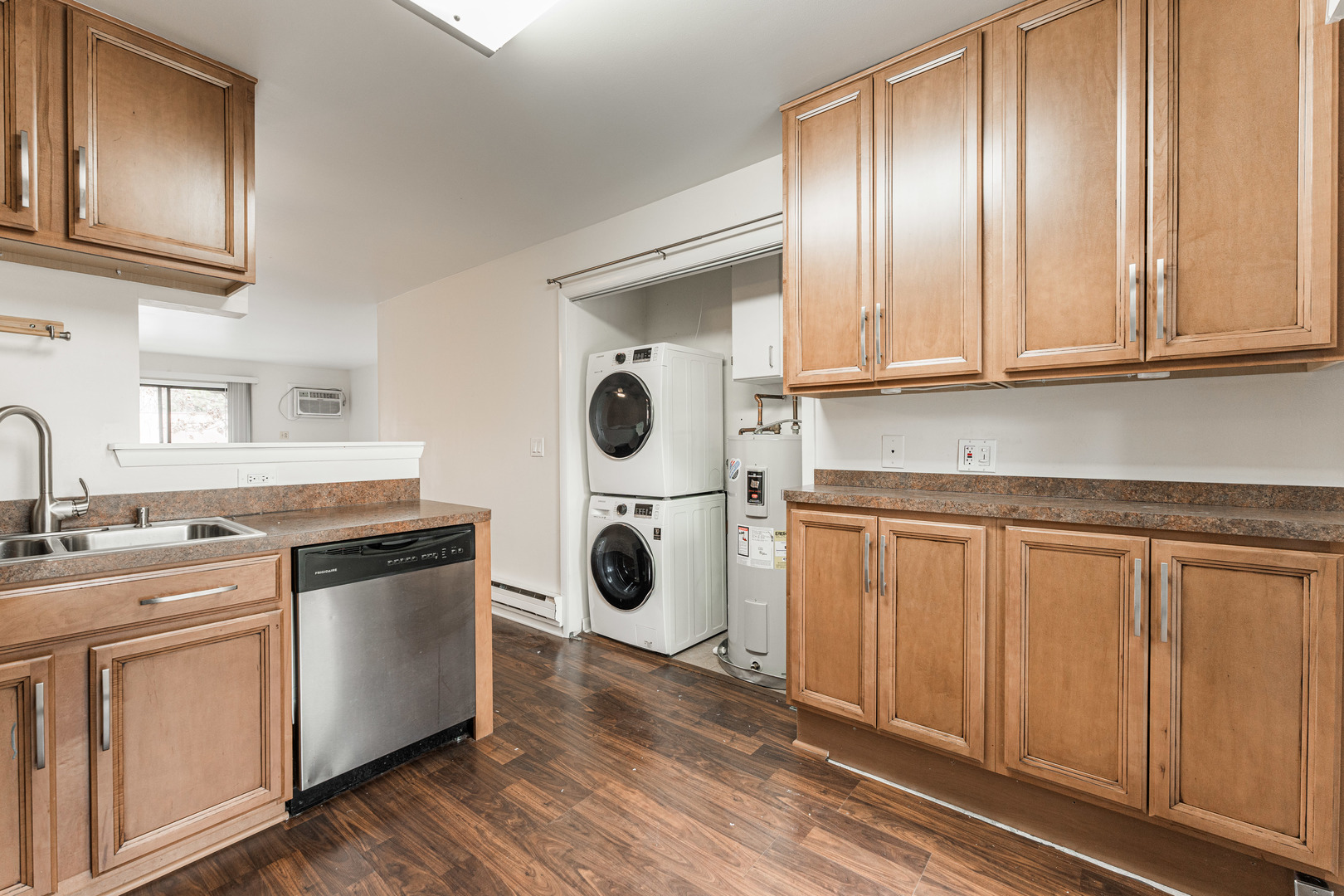 201 N Waters Edge Drive Unit: 201