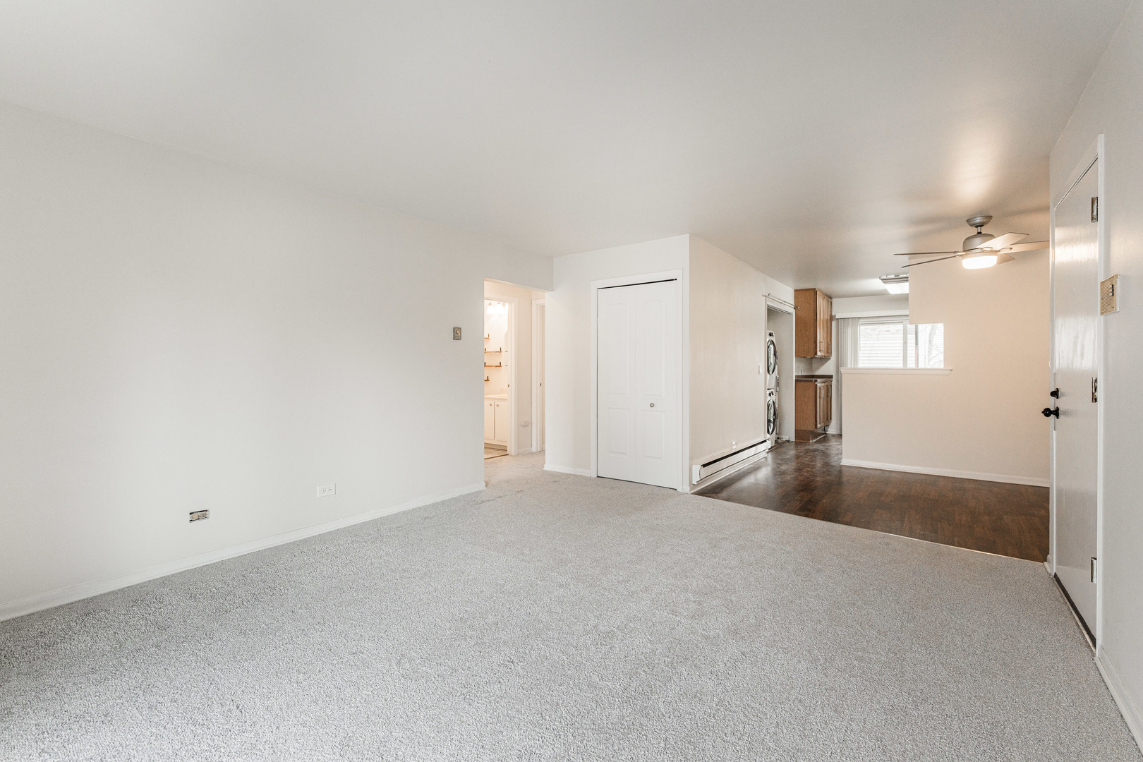 201 N Waters Edge Drive Unit: 201