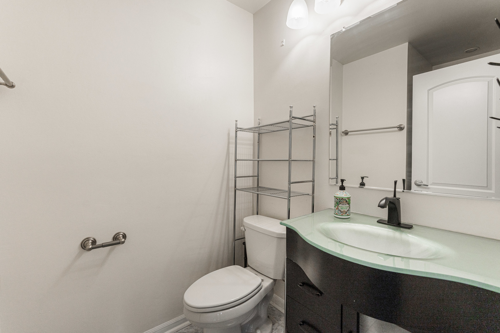 201 N Waters Edge Drive Unit: 201