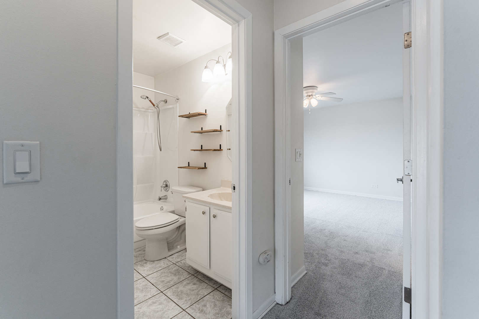 201 N Waters Edge Drive Unit: 201