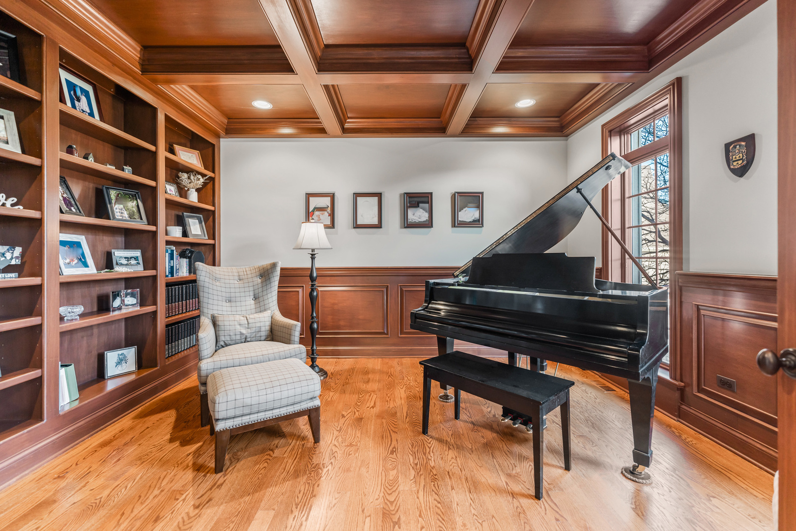 39W622 Henry David Thoreau Place