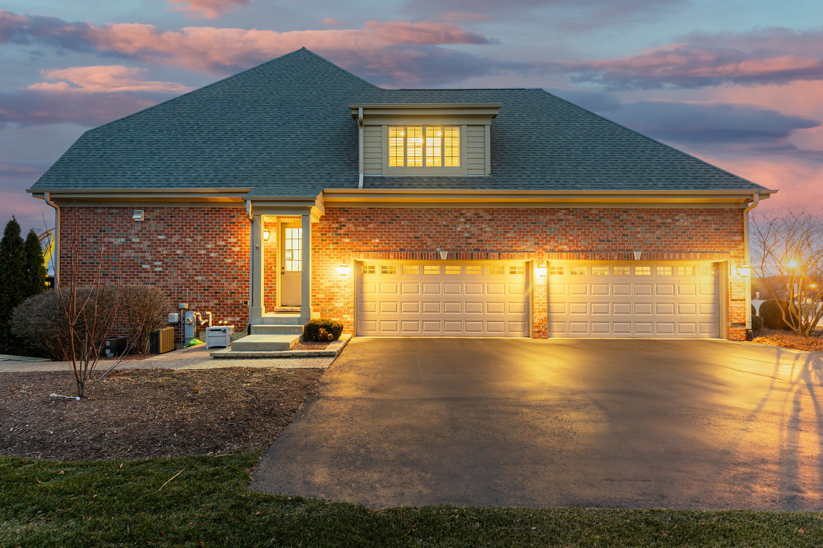 39W622 Henry David Thoreau Place