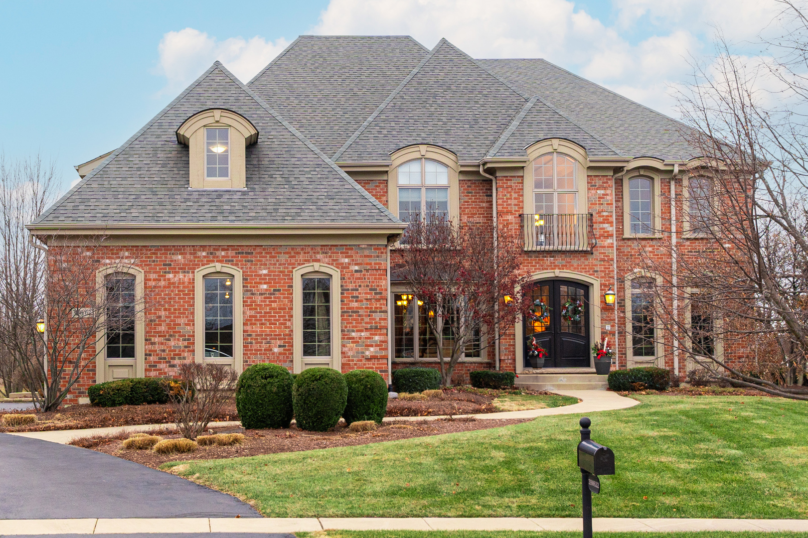 39W622 Henry David Thoreau Place